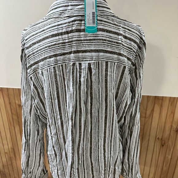 Fortune & Ivy top NWT - Picture 2 of 4